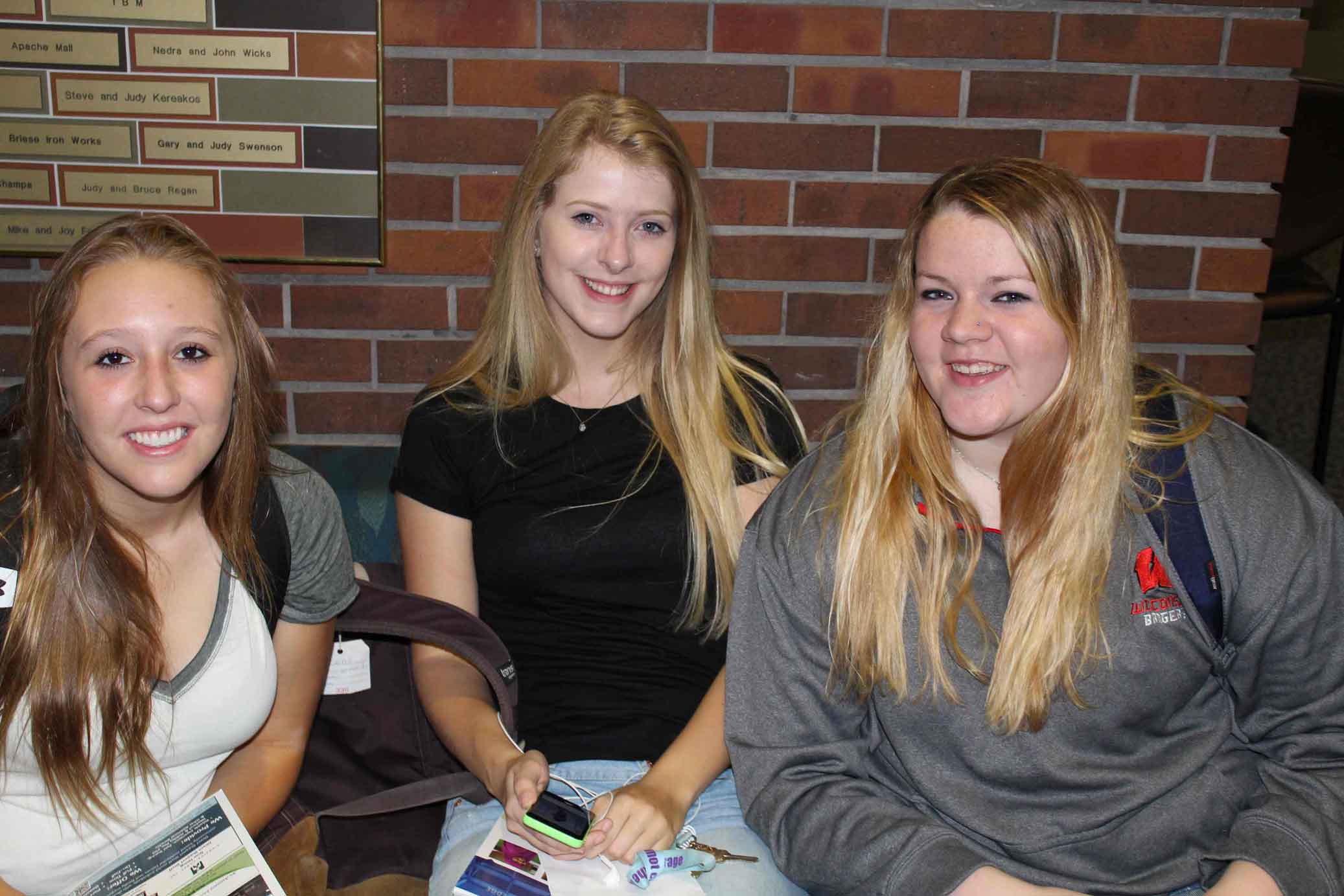 Three RCTC Female Students