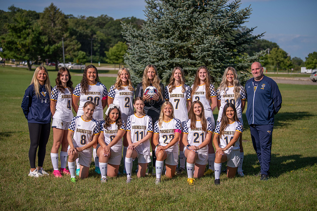 2024 RCTC Women's Soccer Team Photo